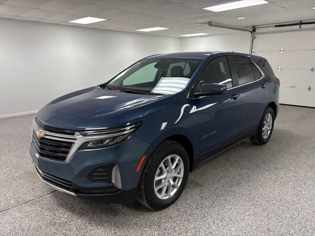 Used 2024 Chevrolet Equinox LT SUV