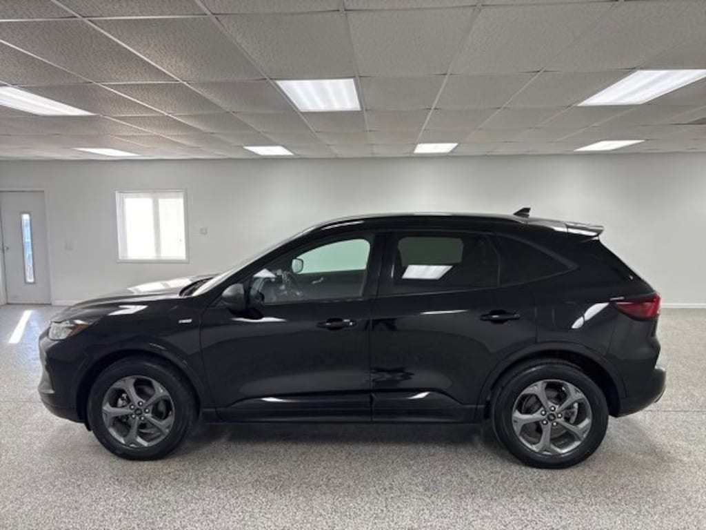 Used 2023 Ford Escape ST-Line