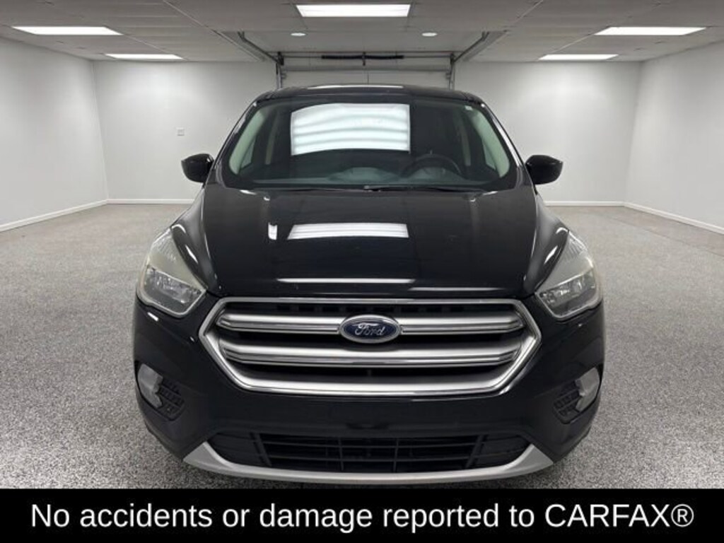 Used 2017 Ford Escape SE