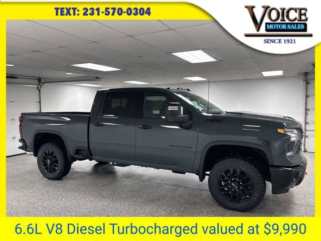 2026 Chevrolet Silverado 3500HD LTZ's photo