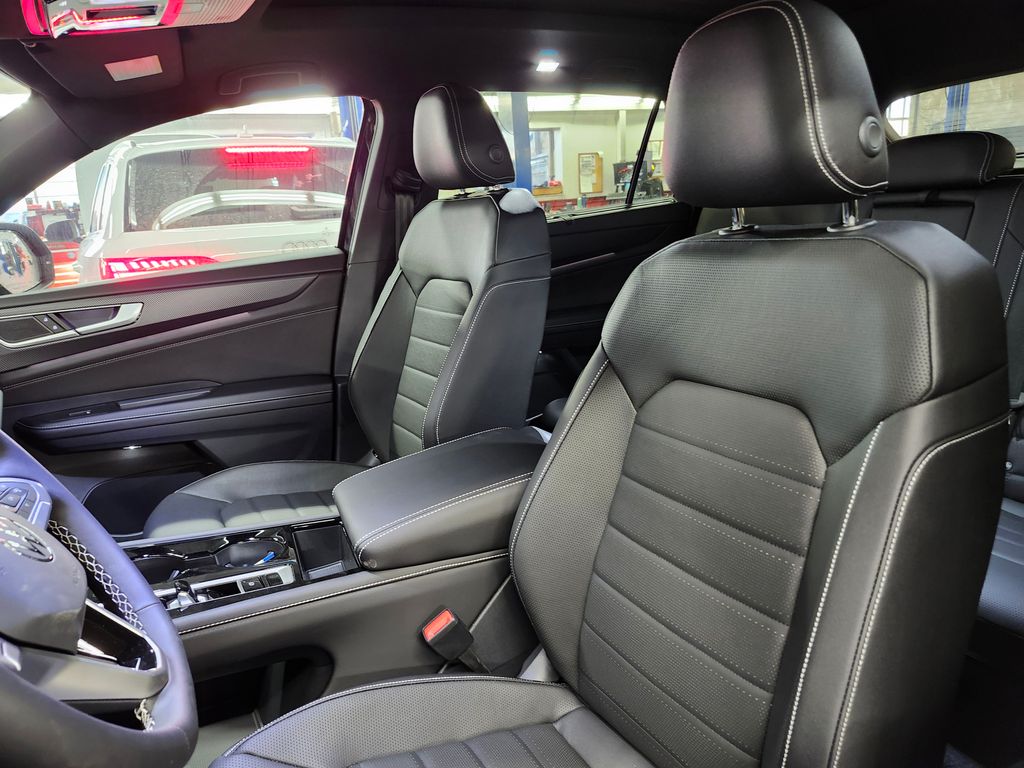 2026 Volkswagen Atlas Cross Sport SEL - Photo 9