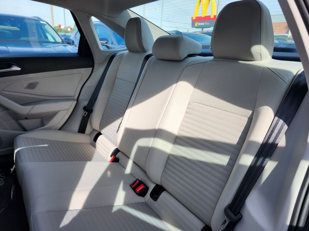 2026 Volkswagen Jetta 9