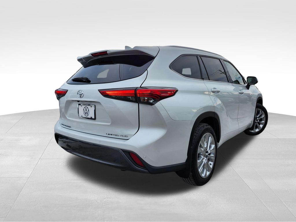 2022 Toyota Highlander Limited - Photo 6
