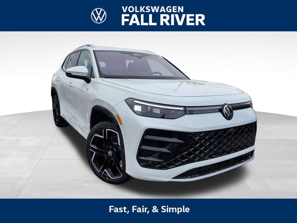 2026 Volkswagen Tiguan SEL R-LINE TURBO's photo