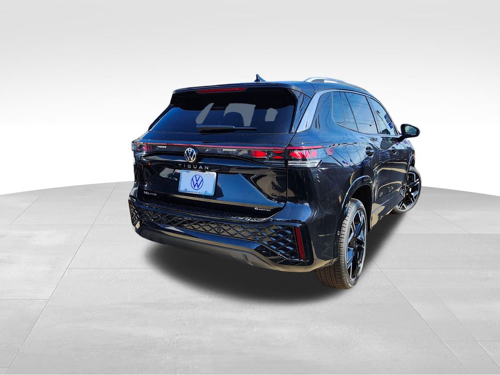 2026 Volkswagen Tiguan SEL R-LINE TURBO - Photo 6