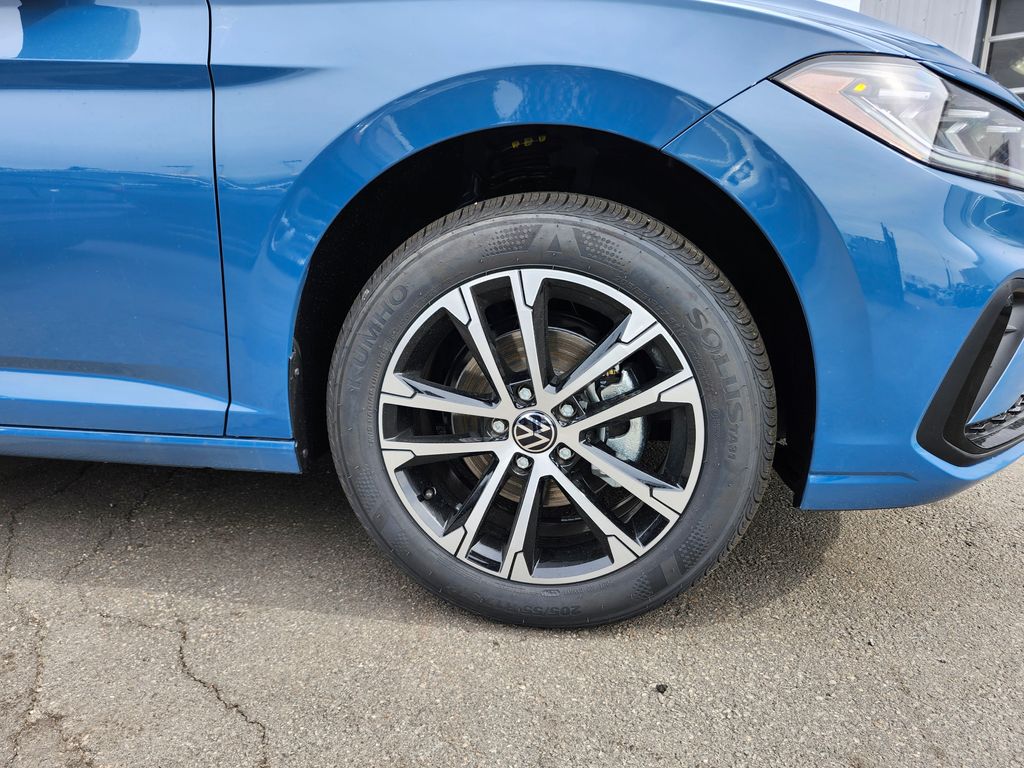 2026 Volkswagen Jetta Sport - Photo 15