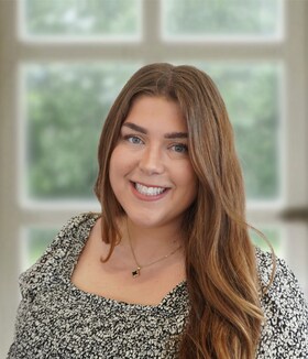 Staff member Hanarose D from ID_6be9a5822728