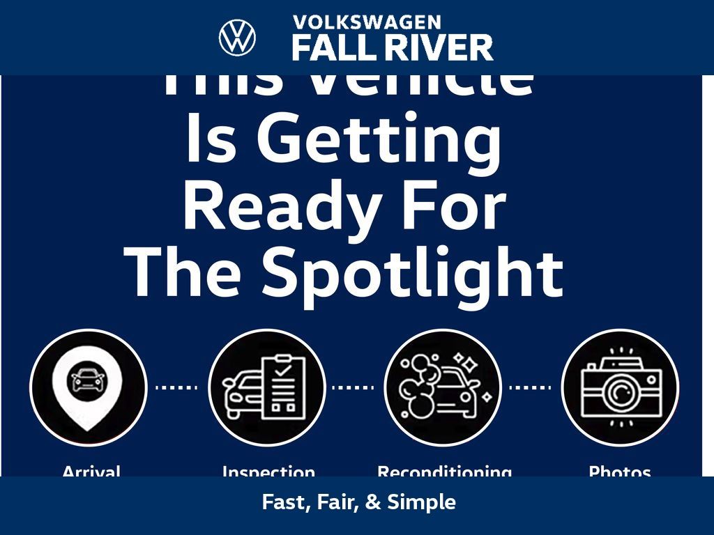 2026 Volkswagen Golf R R's photo