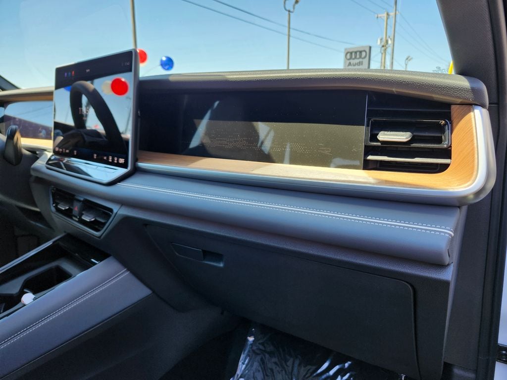 2026 Volkswagen Tiguan 12