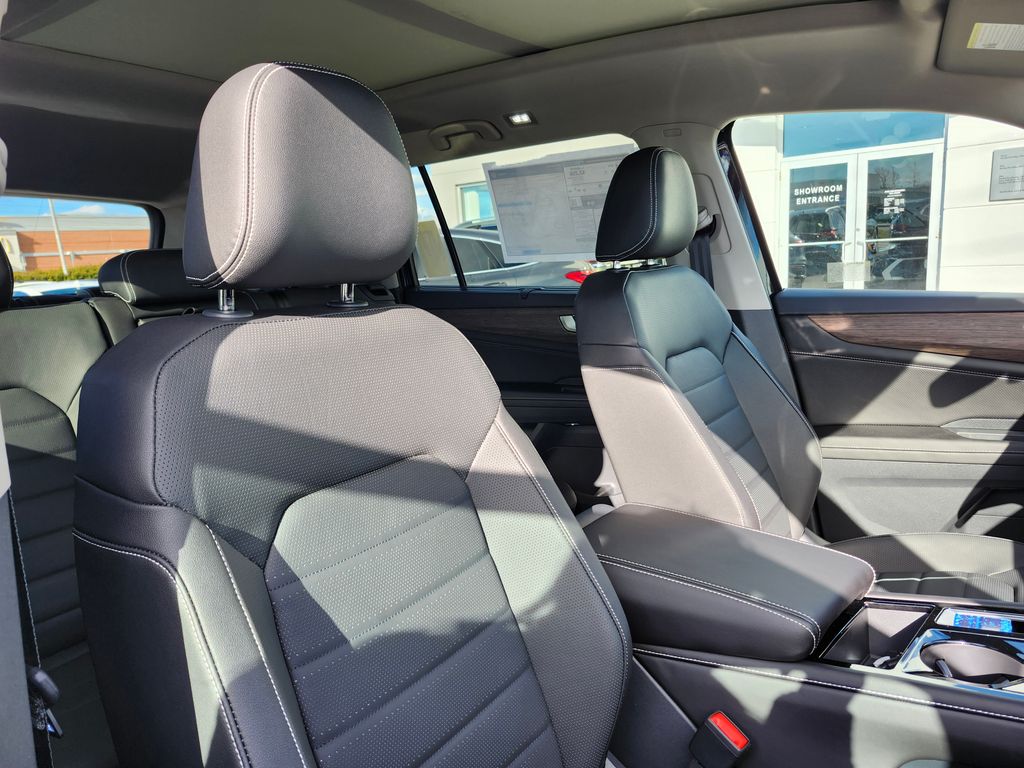 2026 Volkswagen Atlas SEL - Photo 14