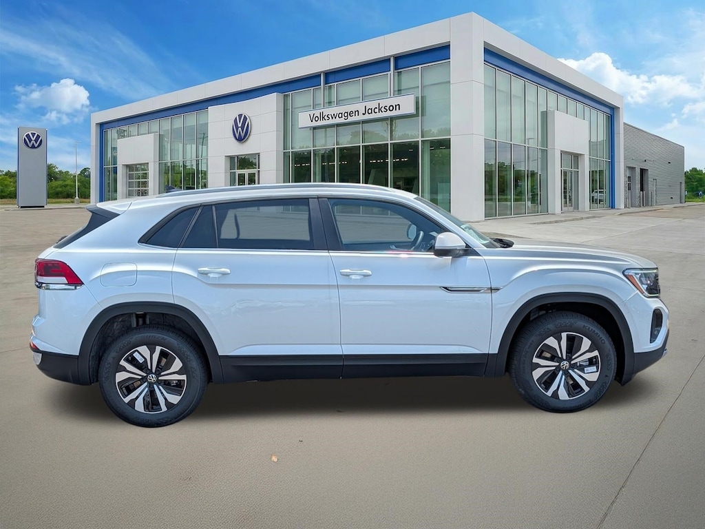 New 2026 Volkswagen Atlas Cross Sport 2.0T SE SUV