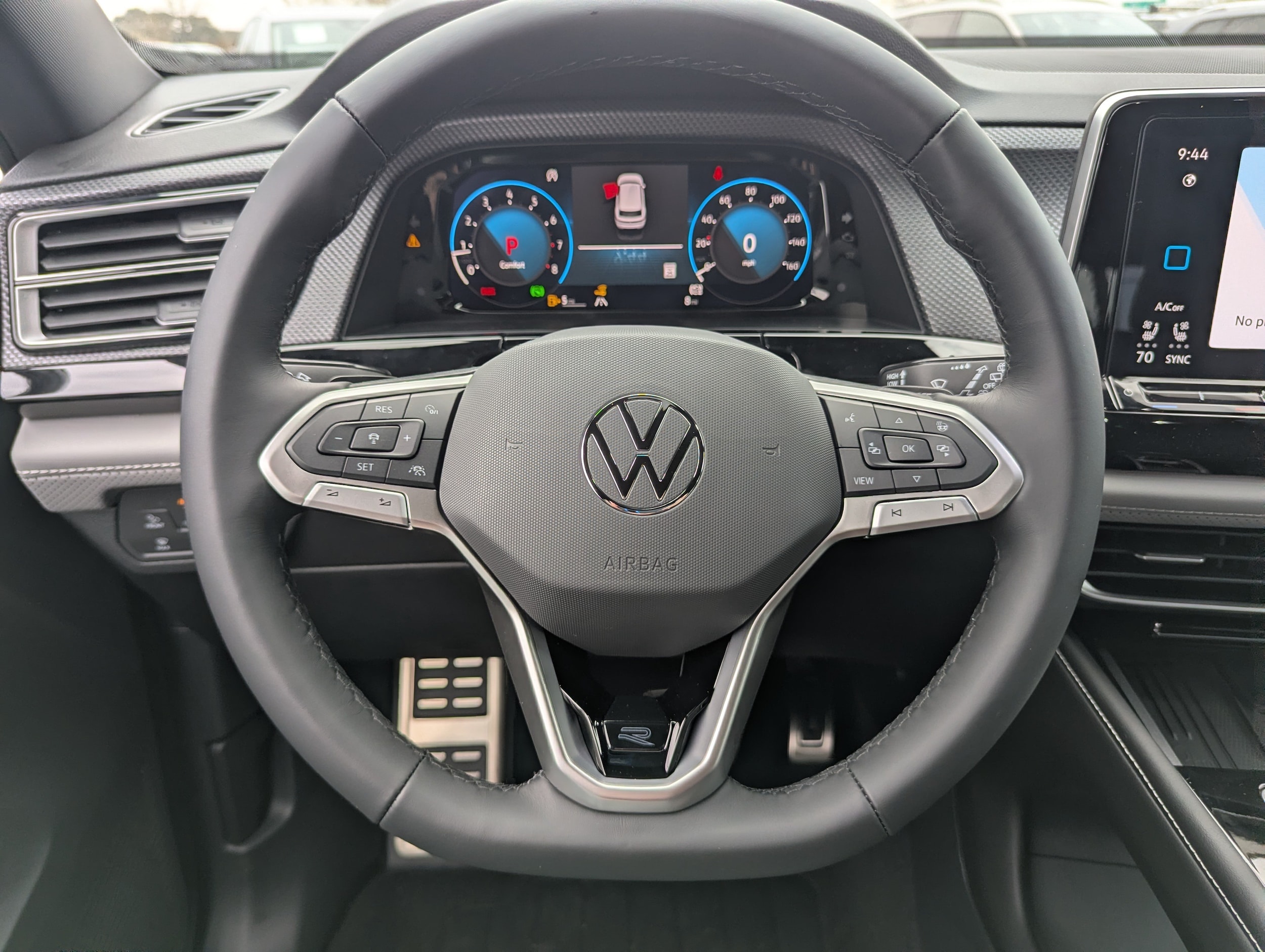 2026 Volkswagen Atlas Cross Sport SEL R-LINE - Photo 19