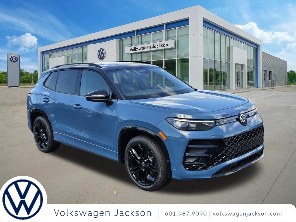 New 2026 Volkswagen Tiguan 2.0T SE R-Line Black SUV