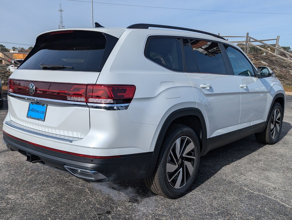 New 2026 Volkswagen Atlas 2.0T SE w/Technology SUV