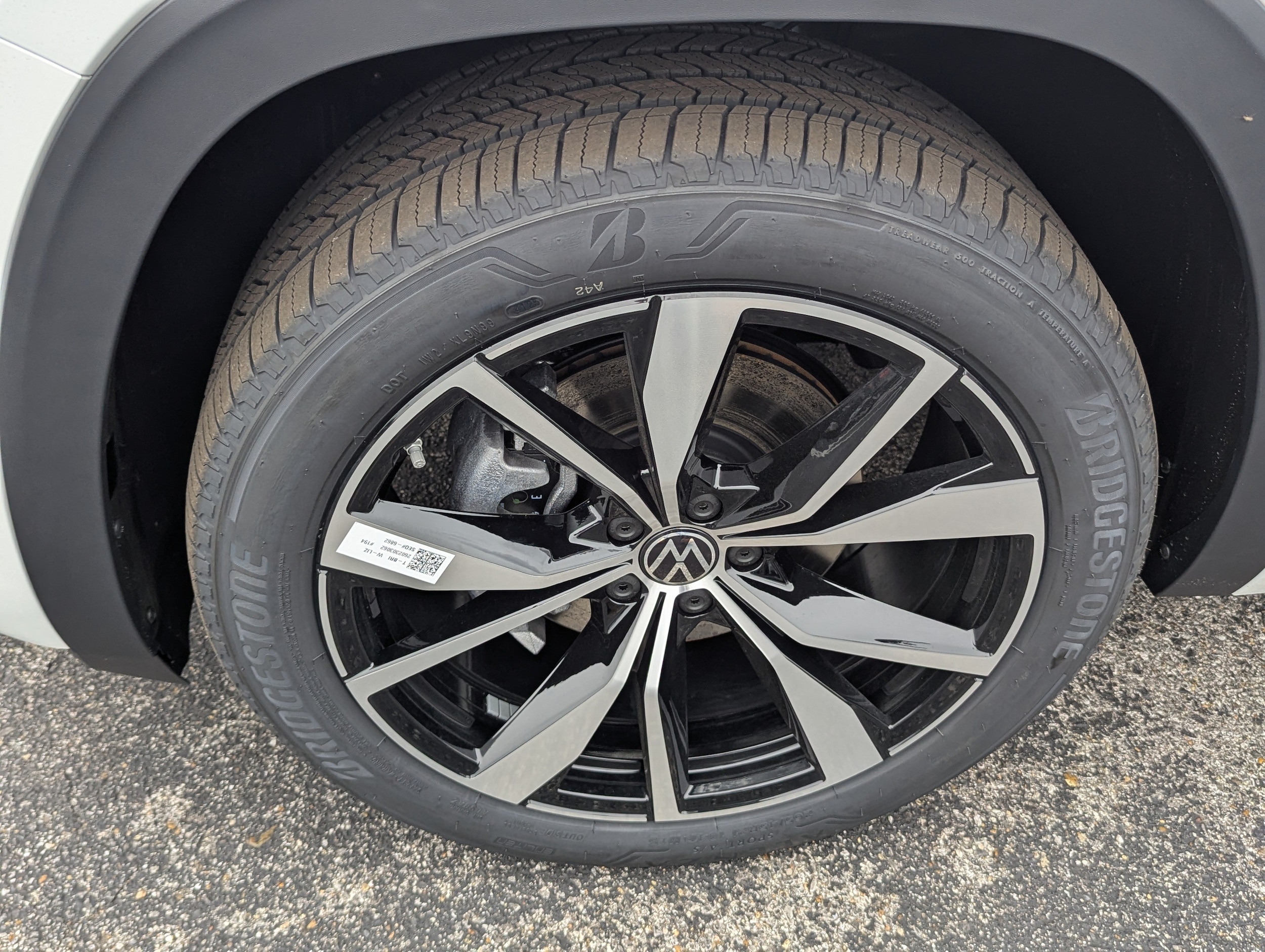 2026 Volkswagen Atlas Cross Sport SEL R-LINE - Photo 25