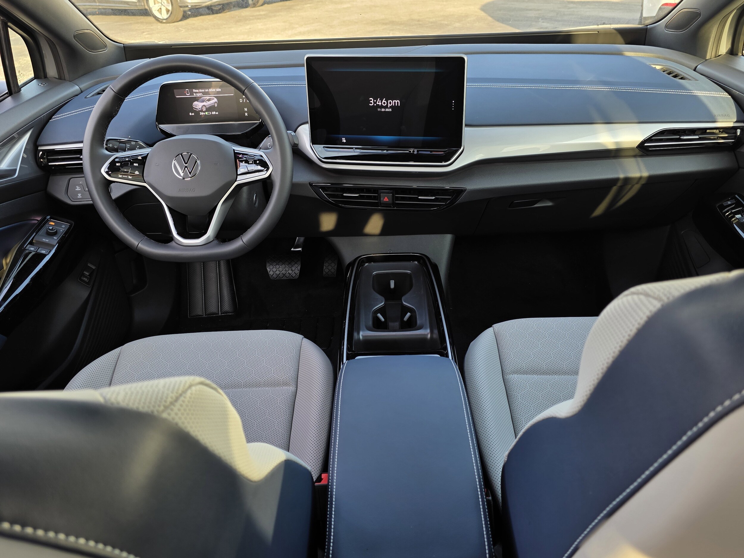 2025 Volkswagen ID.4 PRO S - Photo 21