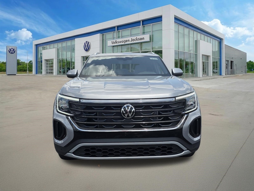 New 2026 Volkswagen Atlas Cross Sport 2.0T SE w/Technology SUV