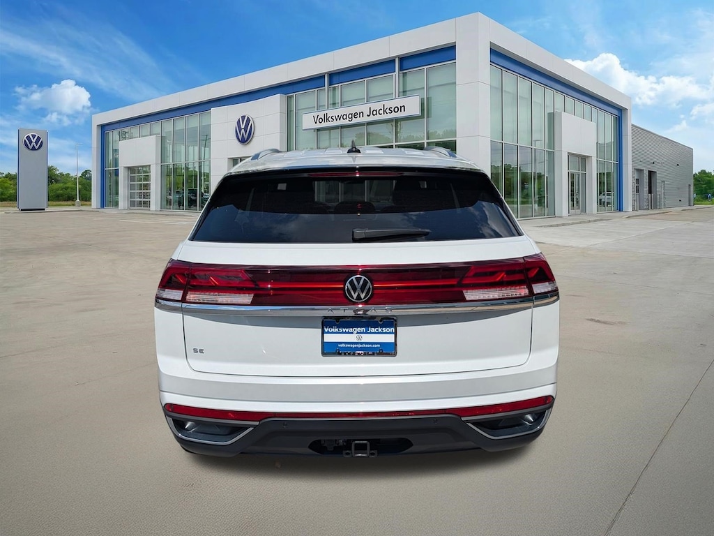 New 2026 Volkswagen Atlas Cross Sport SE w/Technology SUV