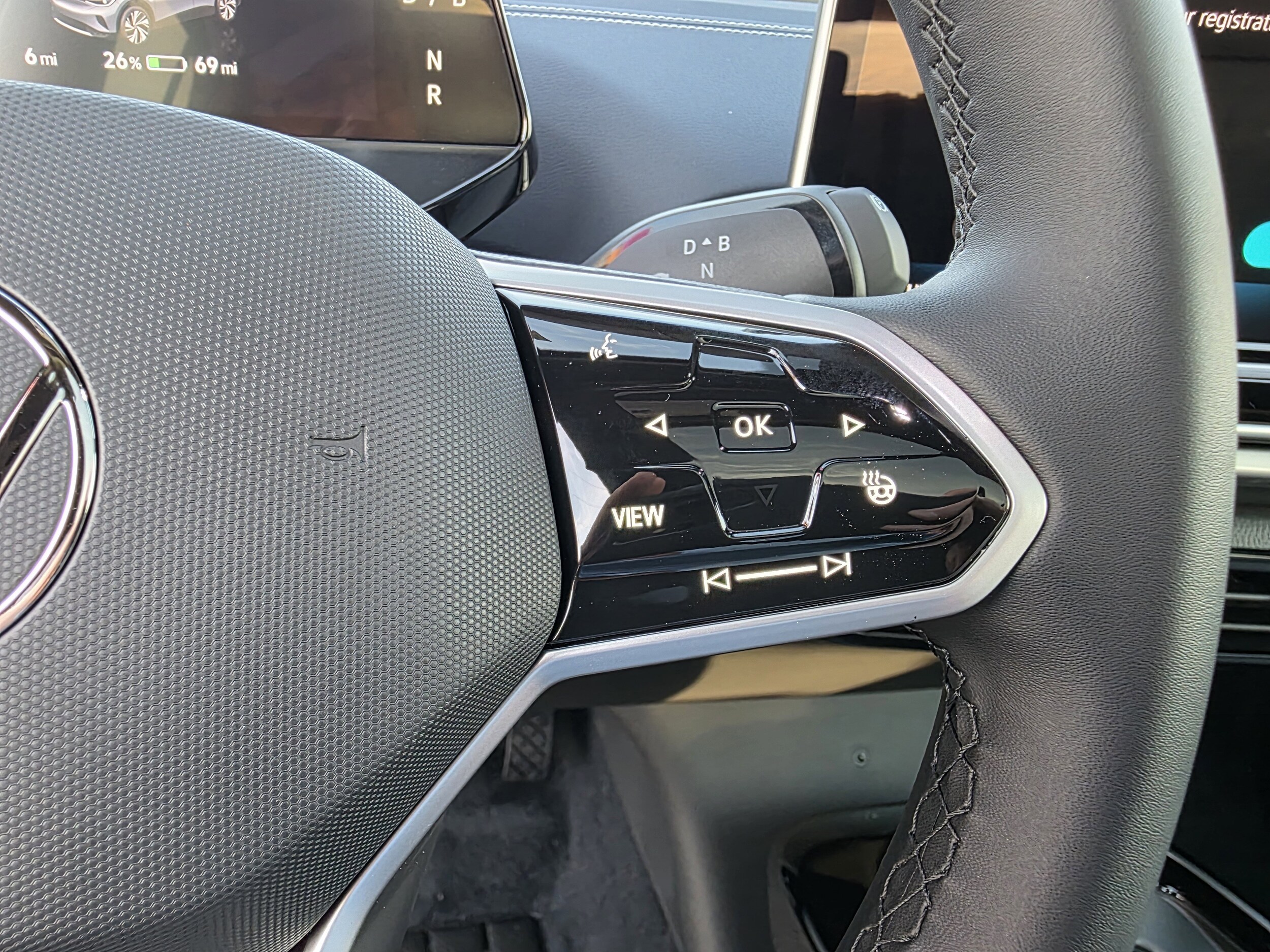 2025 Volkswagen ID.4 PRO S - Photo 18