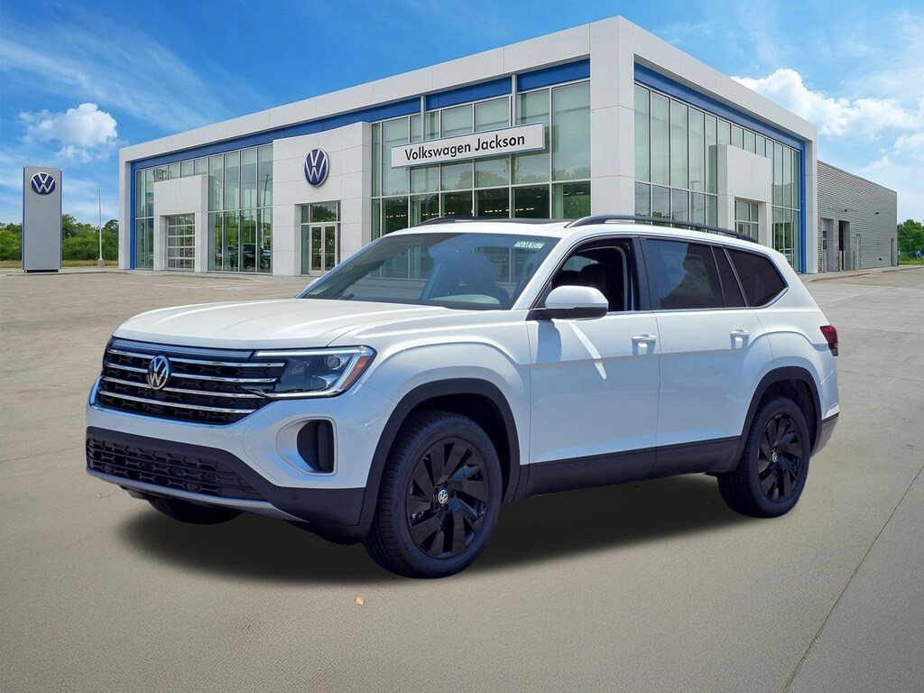 New 2026 Volkswagen Atlas SE w/Technology SUV