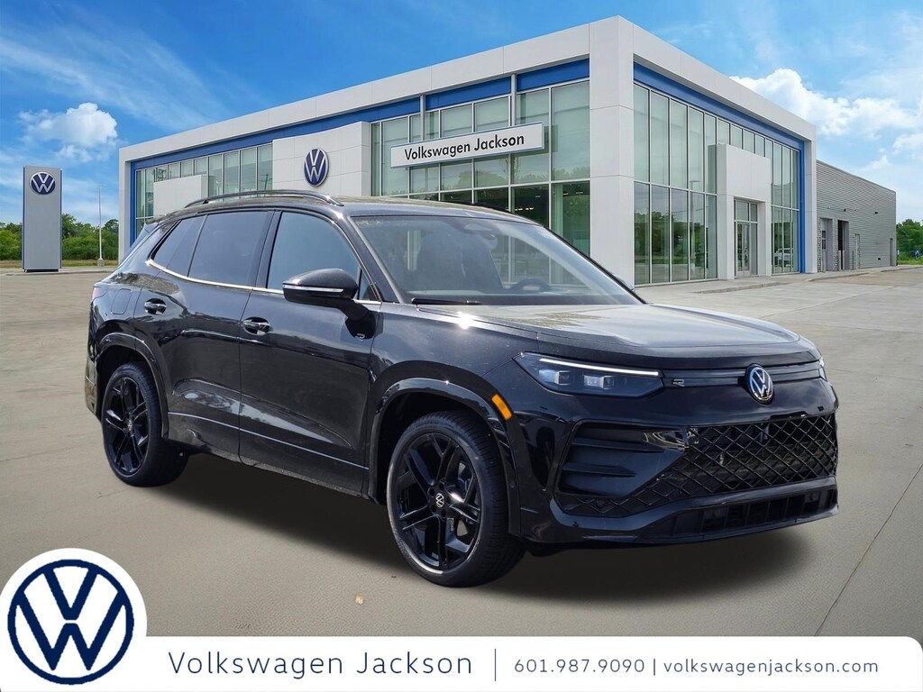 New 2026 Volkswagen Tiguan 2.0T SE R-Line Black SUV