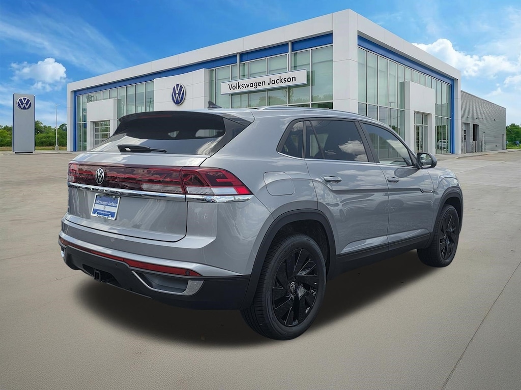 New 2026 Volkswagen Atlas Cross Sport 2.0T SE w/Technology SUV