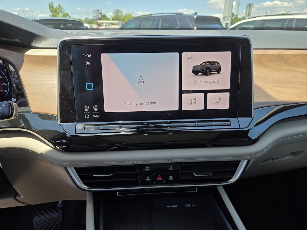 New 2026 Volkswagen Atlas SE w/Technology SUV
