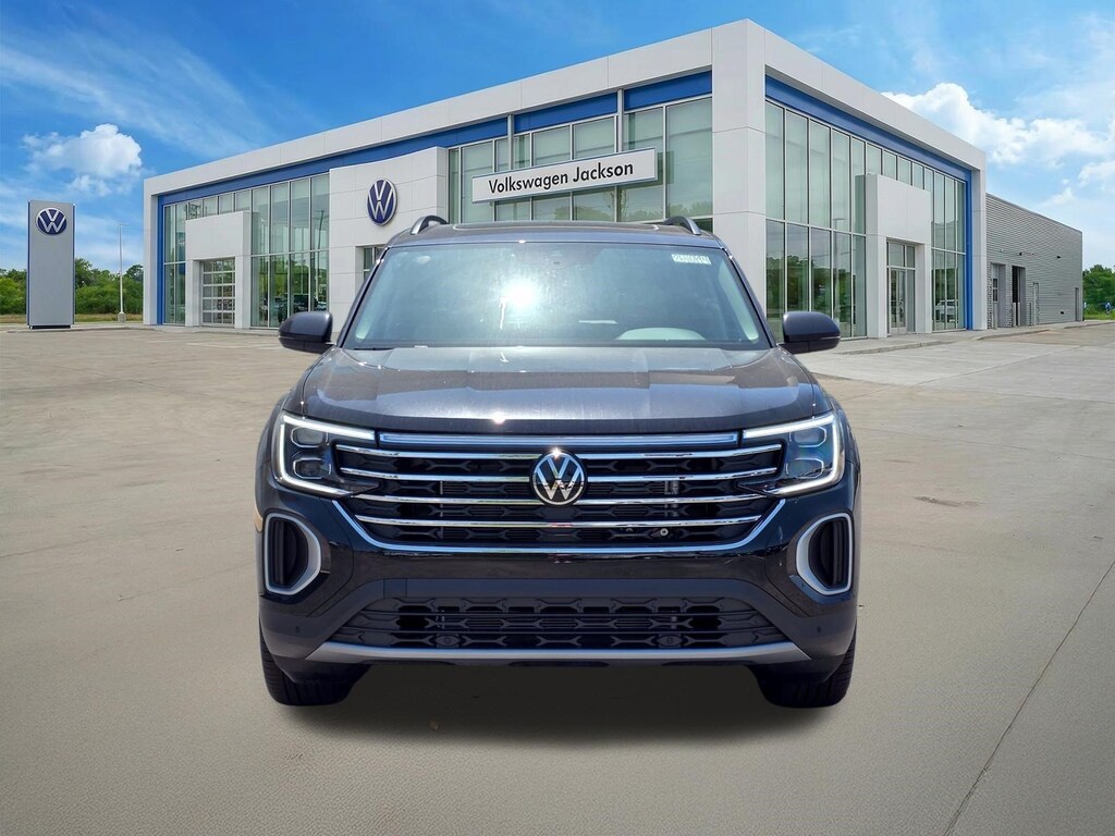 New 2026 Volkswagen Atlas SE w/Technology SUV