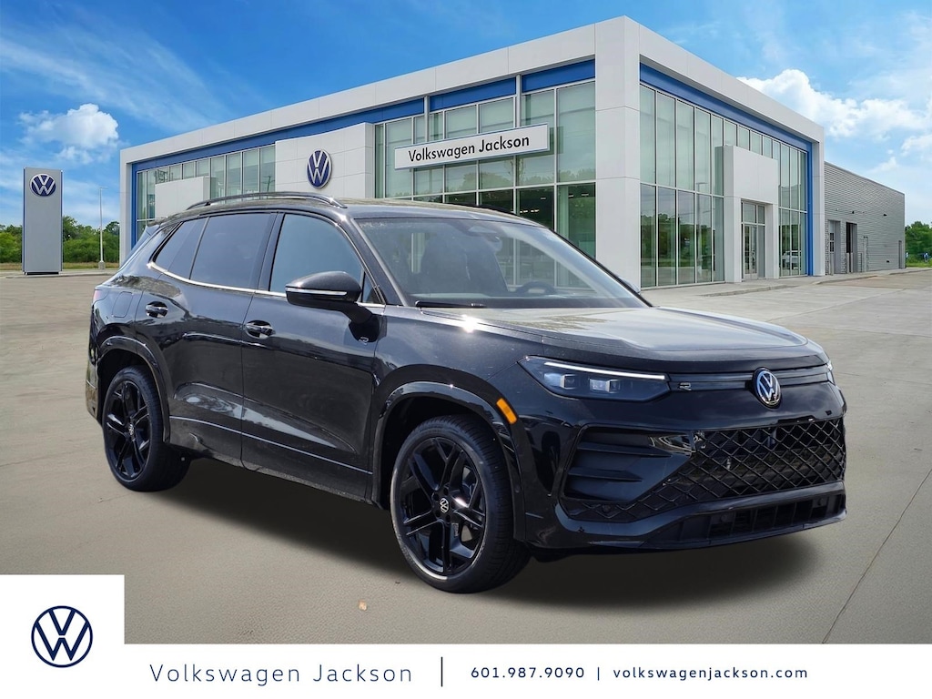 New 2026 Volkswagen Tiguan SE R-Line Black SUV