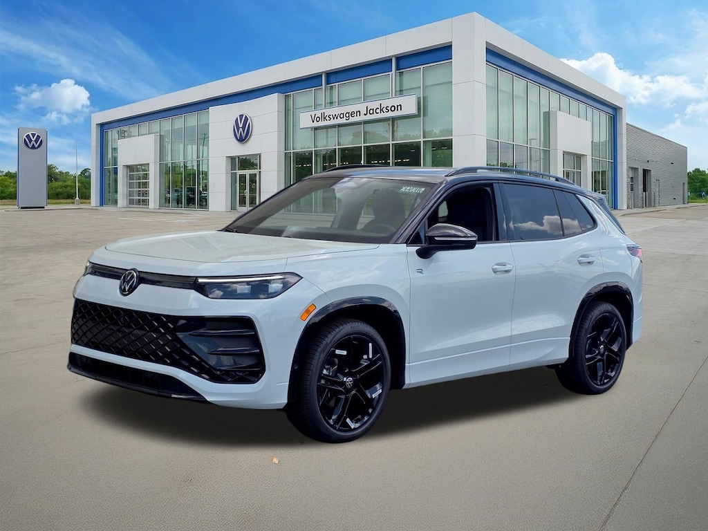 New 2026 Volkswagen Tiguan 2.0T SE R-Line Black SUV