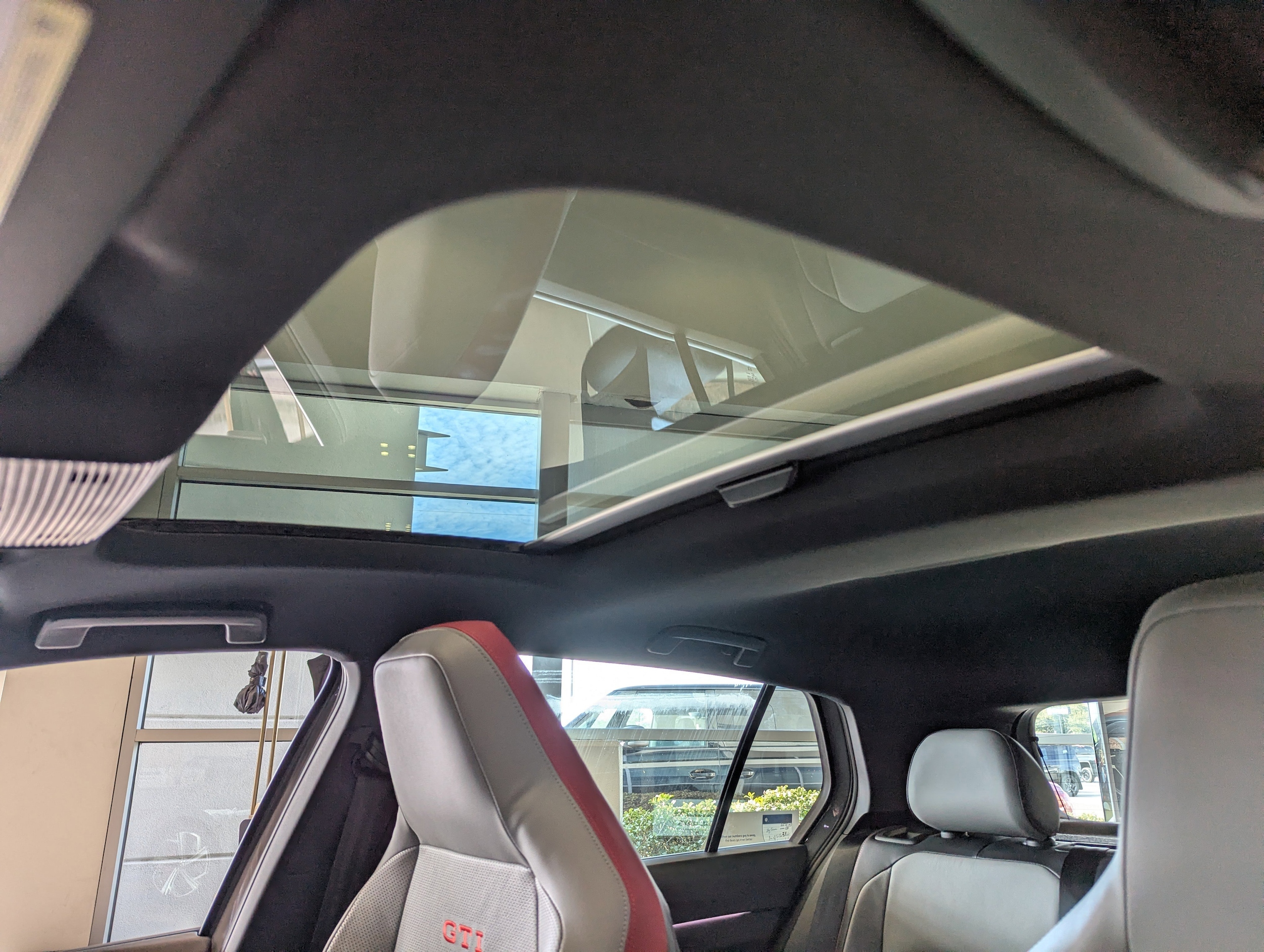 2026 Volkswagen Golf GTI SE - Photo 8