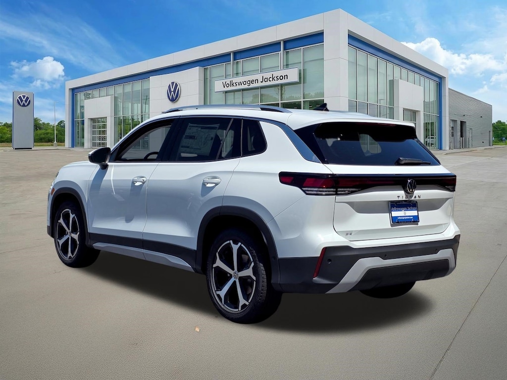 New 2026 Volkswagen Tiguan 2.0T SE SUV