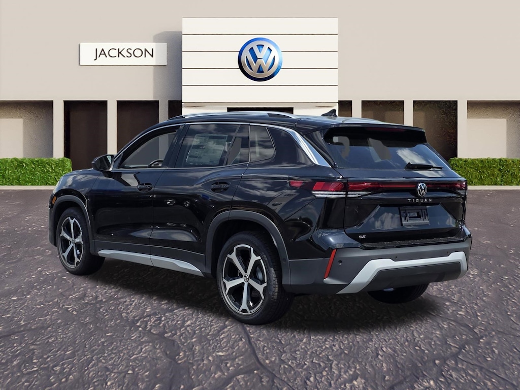 New 2026 Volkswagen Tiguan 2.0T SE SUV