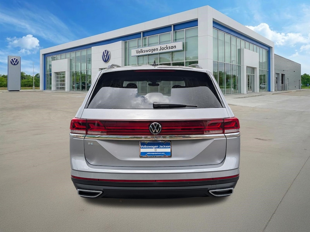New 2026 Volkswagen Atlas SE SUV