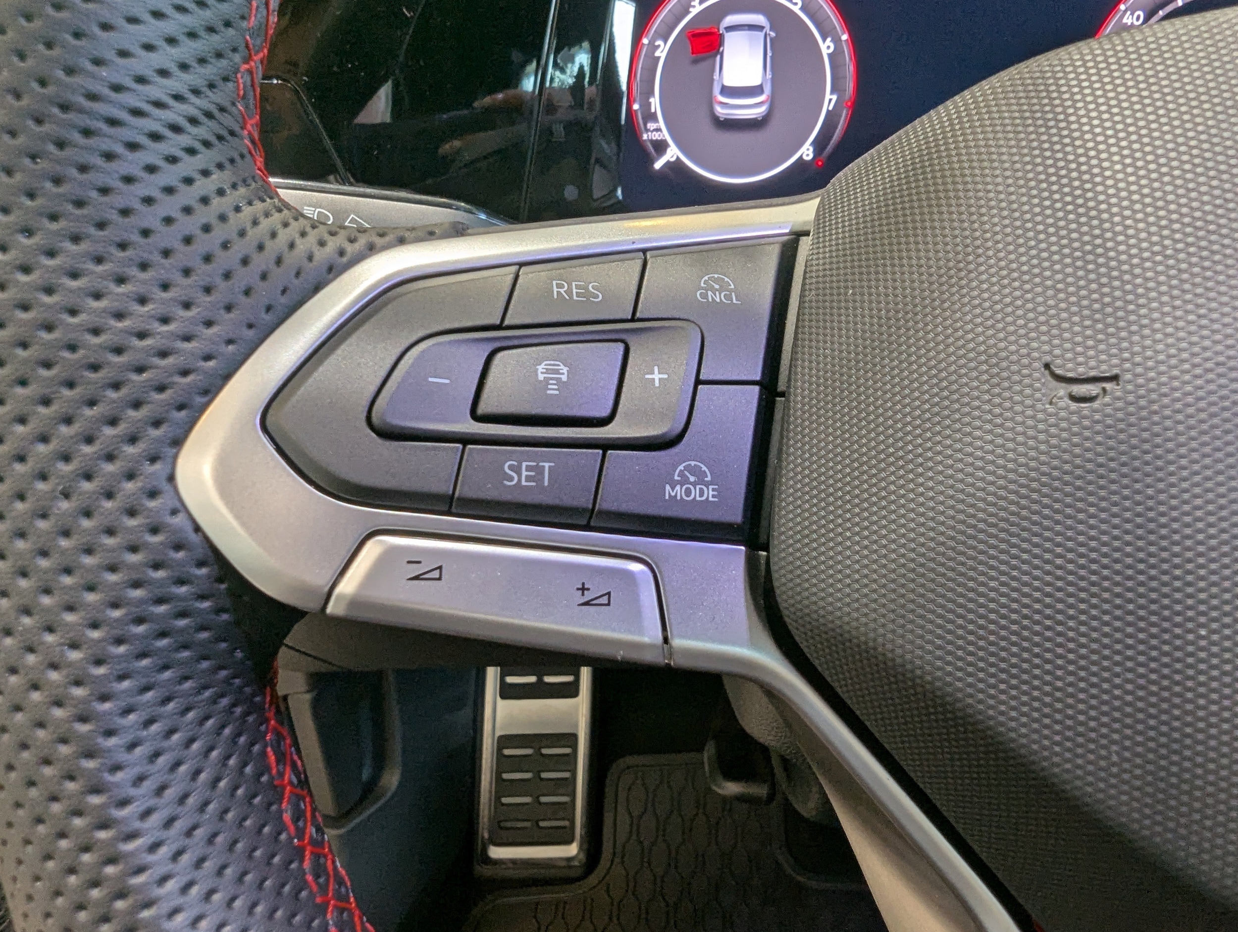 2026 Volkswagen Golf GTI SE - Photo 18