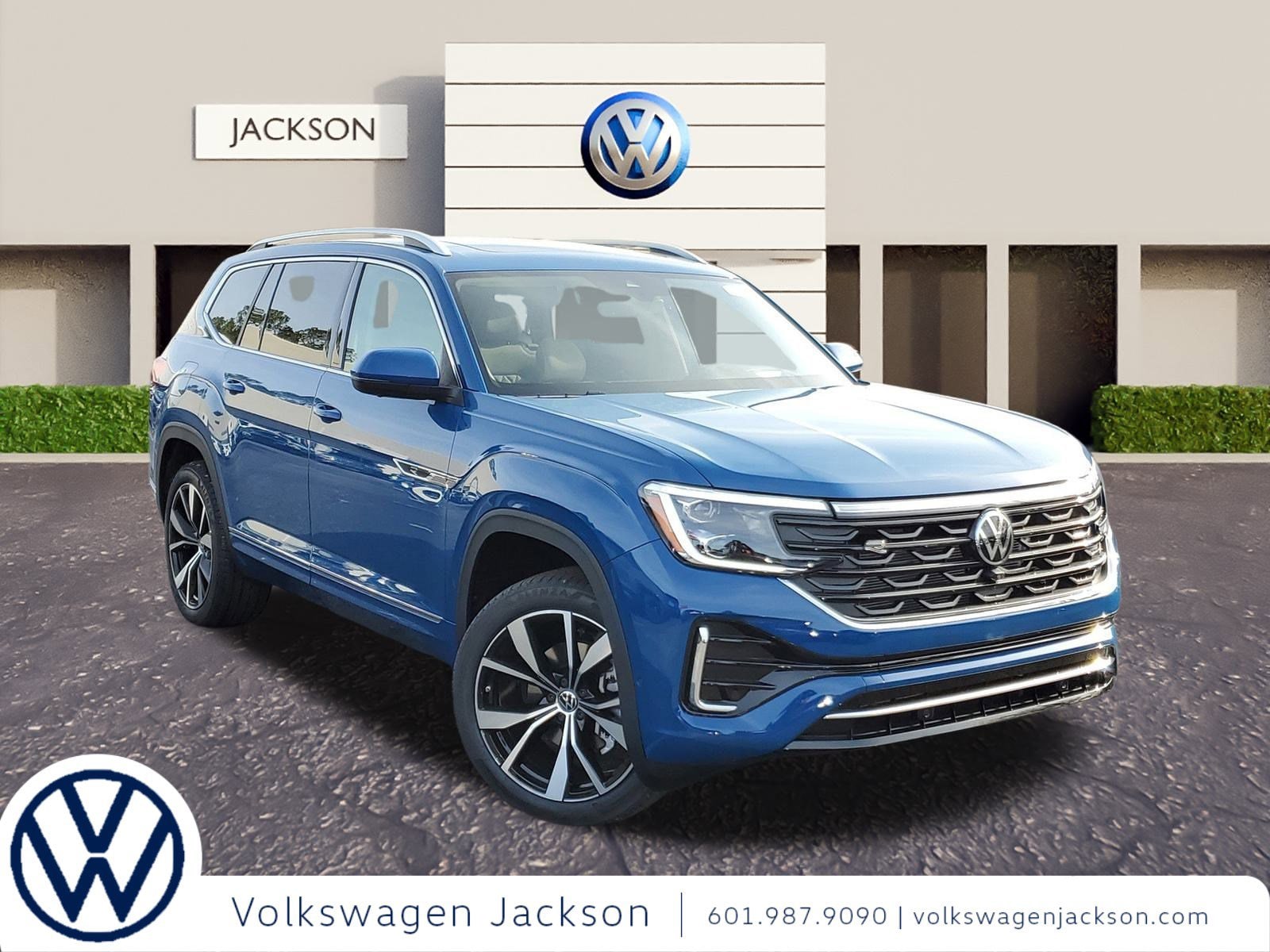 2025 Volkswagen Atlas 2.0T SEL Premium R-Line 4MOTION's photo