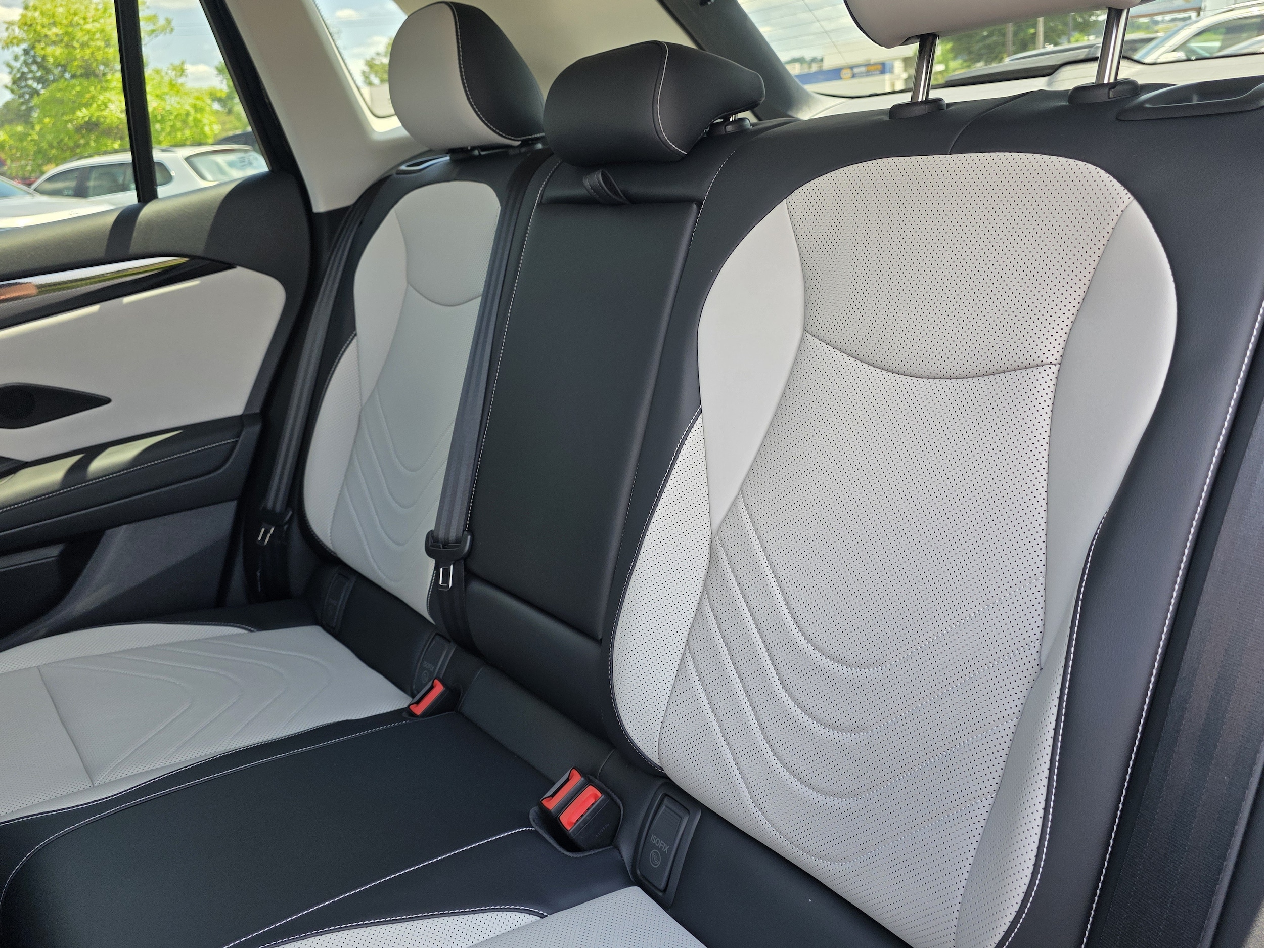 2026 Volkswagen Tiguan SE - Photo 21