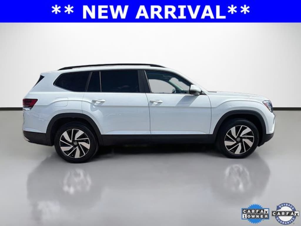 Used 2025 Volkswagen Atlas 2.0T SE w/Technology SUV