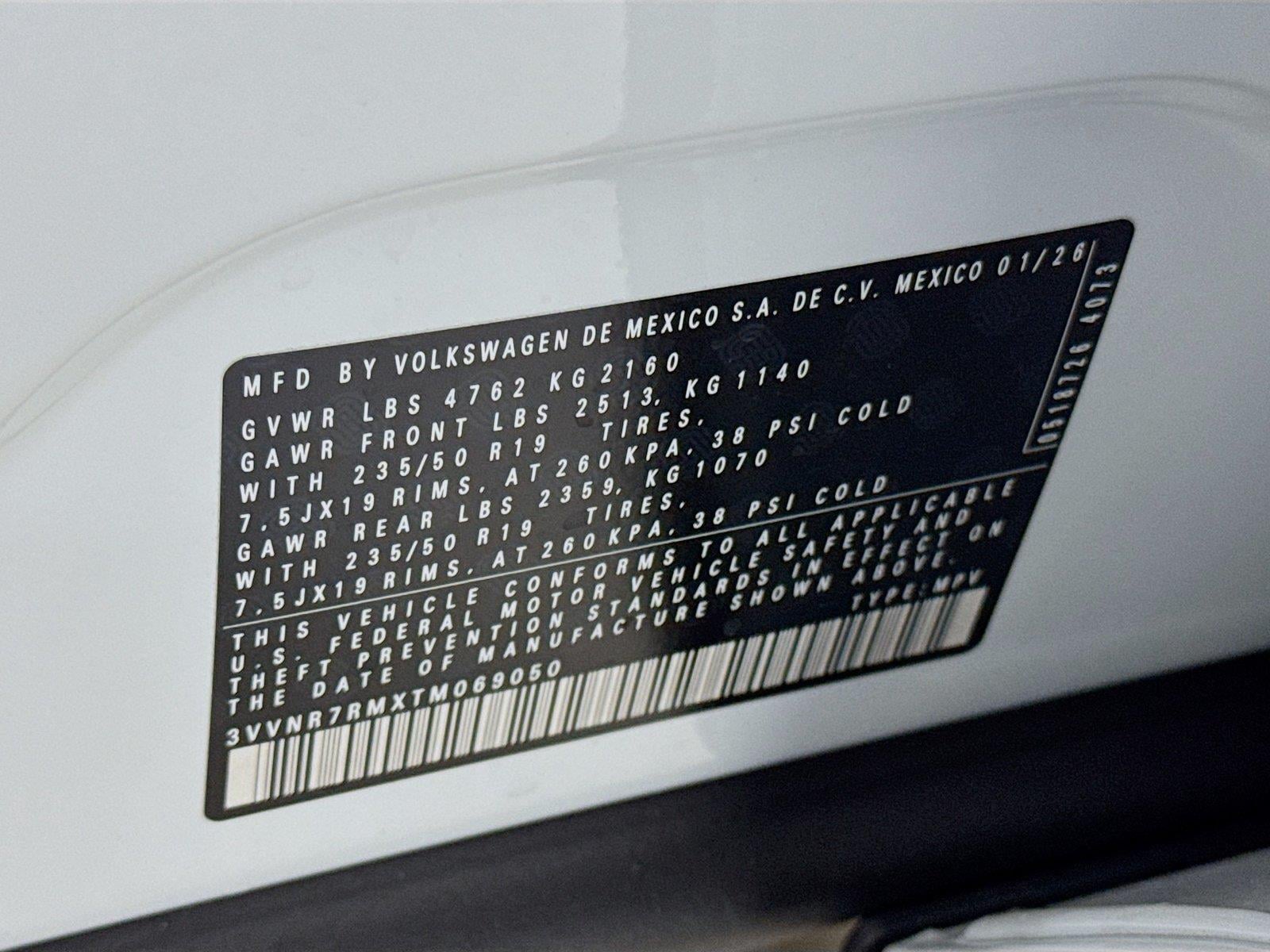 2026 Volkswagen Tiguan SE - Photo 19