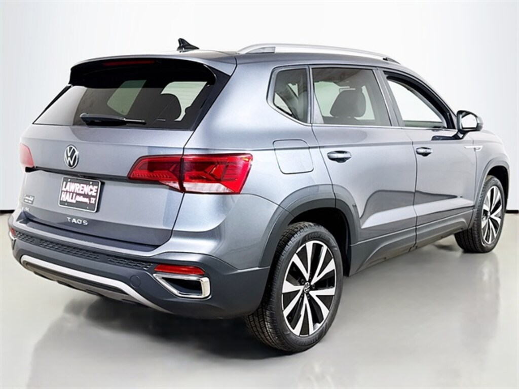 Used 2024 Volkswagen Taos 1.5T SE SUV