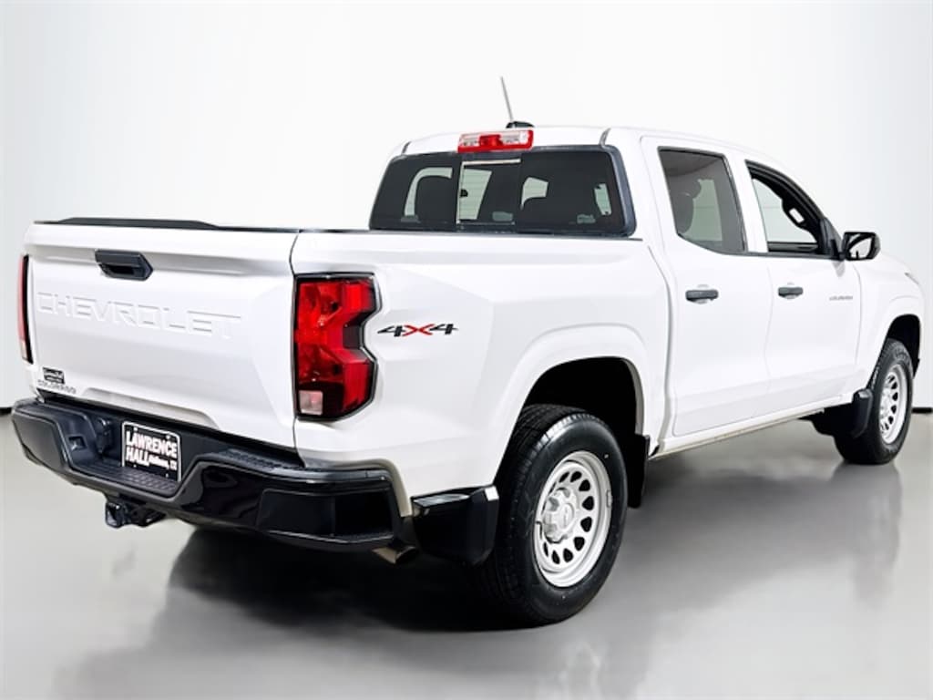 Used 2024 Chevrolet Colorado WT Truck Crew Cab