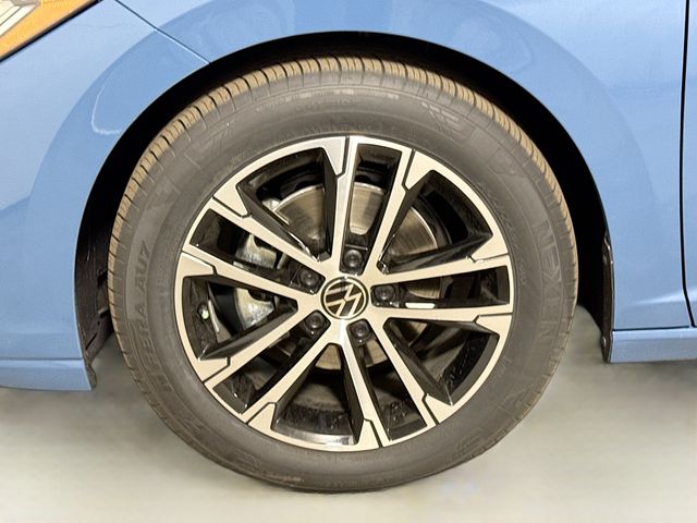 2026 Volkswagen Jetta Sport - Photo 16