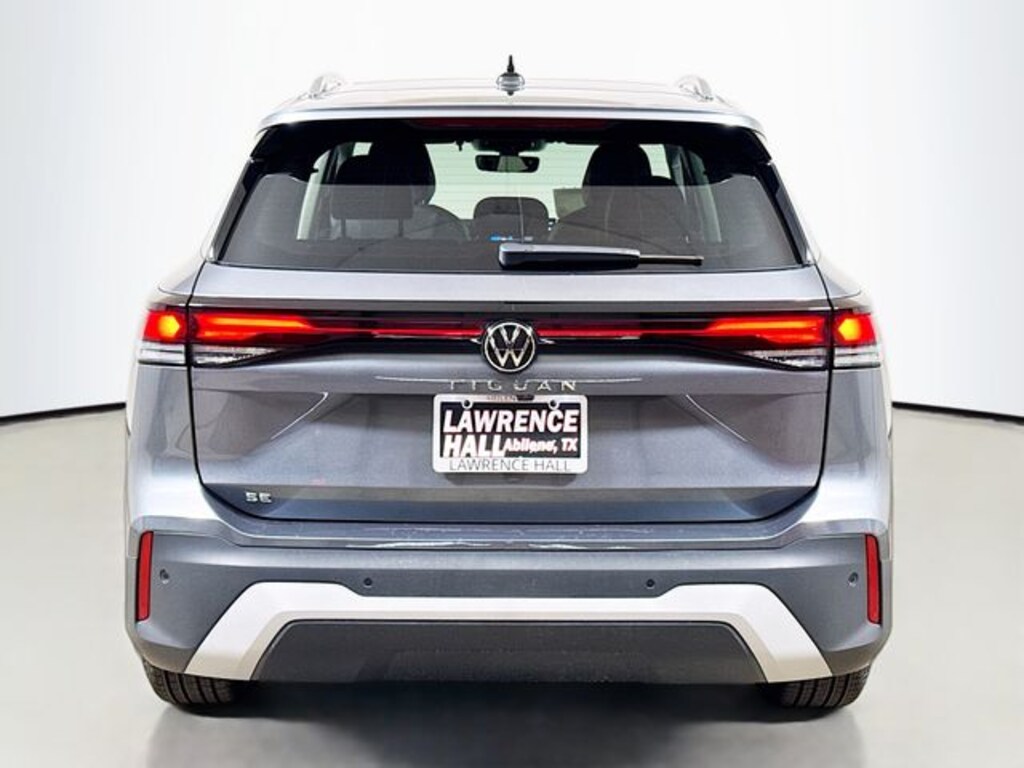 New 2026 Volkswagen Tiguan 2.0T SE SUV