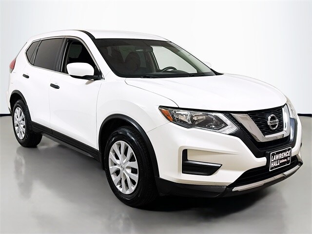 2017 Nissan Rogue S photo 3