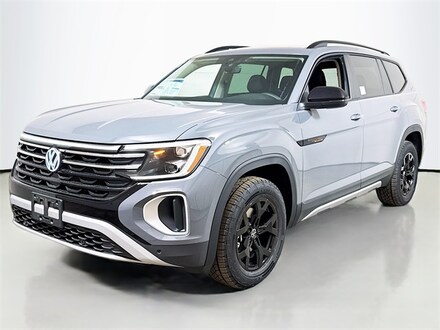 2025 Volkswagen Atlas 2.0T Peak Edition SUV