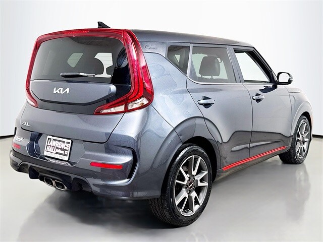 2022 Kia Soul GT-Line Turbo photo 4