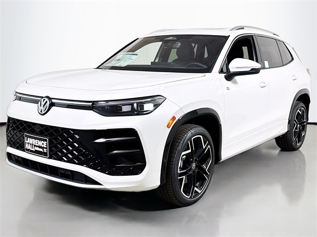 2026 Volkswagen Tiguan SEL R-LINE TURBO's photo