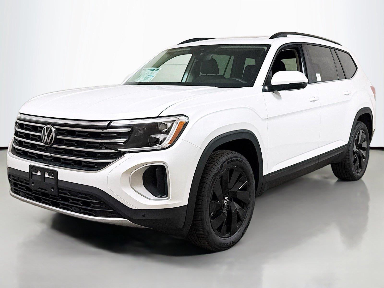 New 2026 Volkswagen Atlas 2.0T SE w/Technology