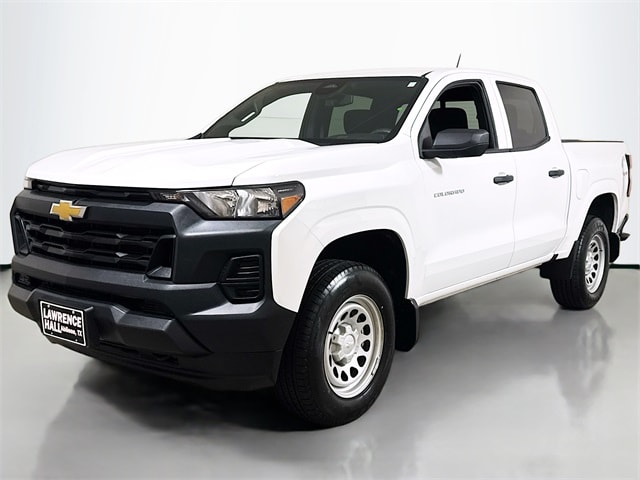 2024 Chevrolet Colorado Work Truck's photo