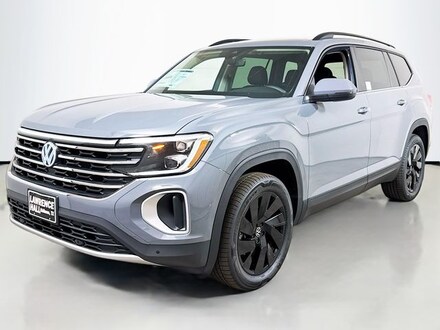2026 Volkswagen Atlas SE w/Technology SUV